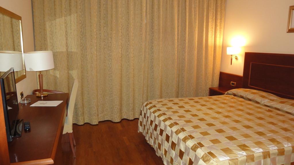 Hotel Marconi Bentivoglio Dış mekan fotoğraf